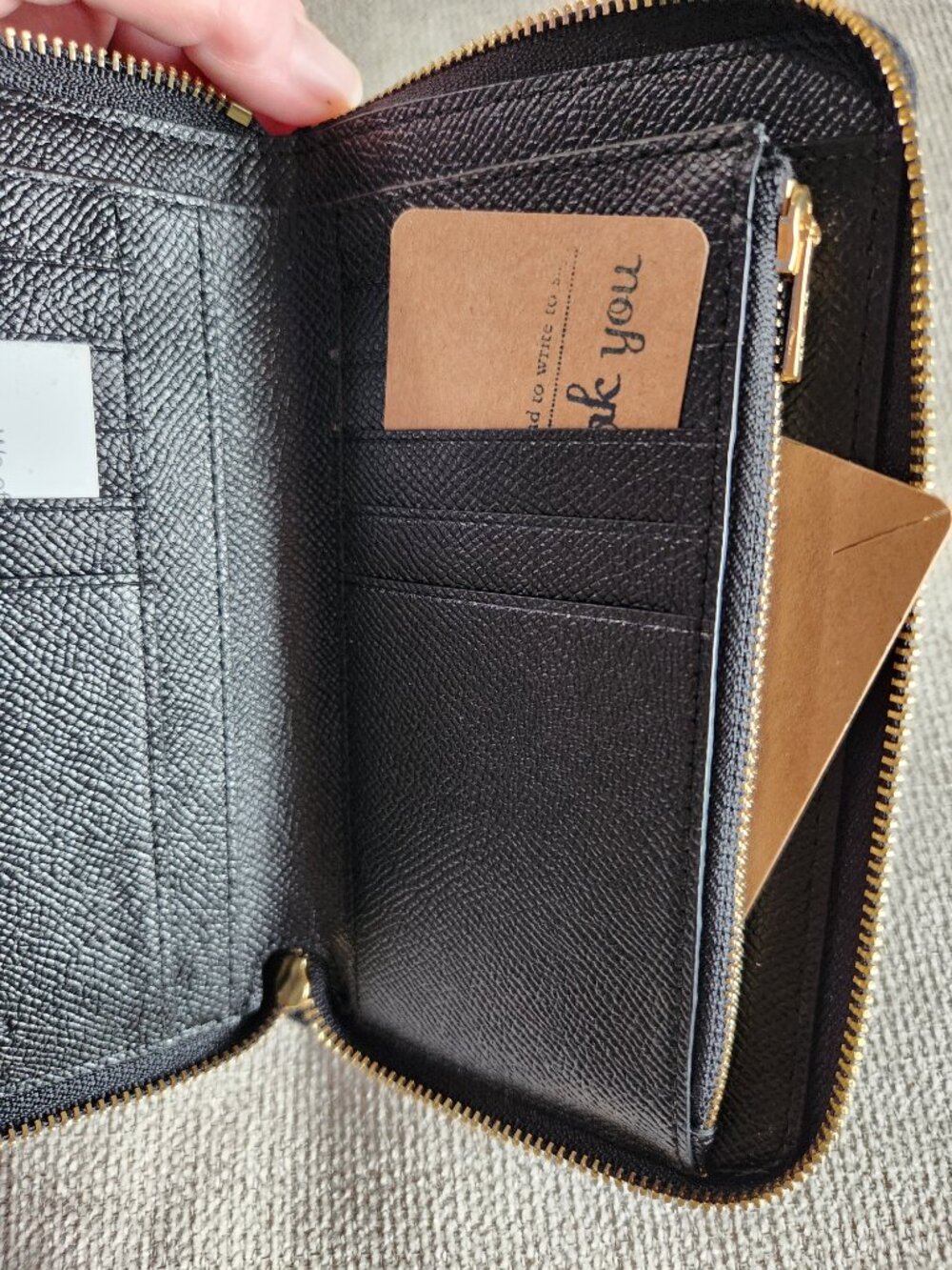 COACH medium zip around wallet black - Picture 6 of 9